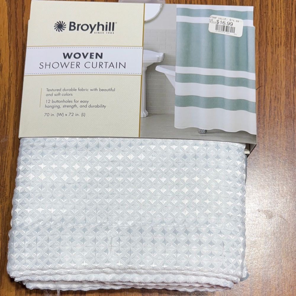 Broyhill Woven Shower Curtain in Soft White